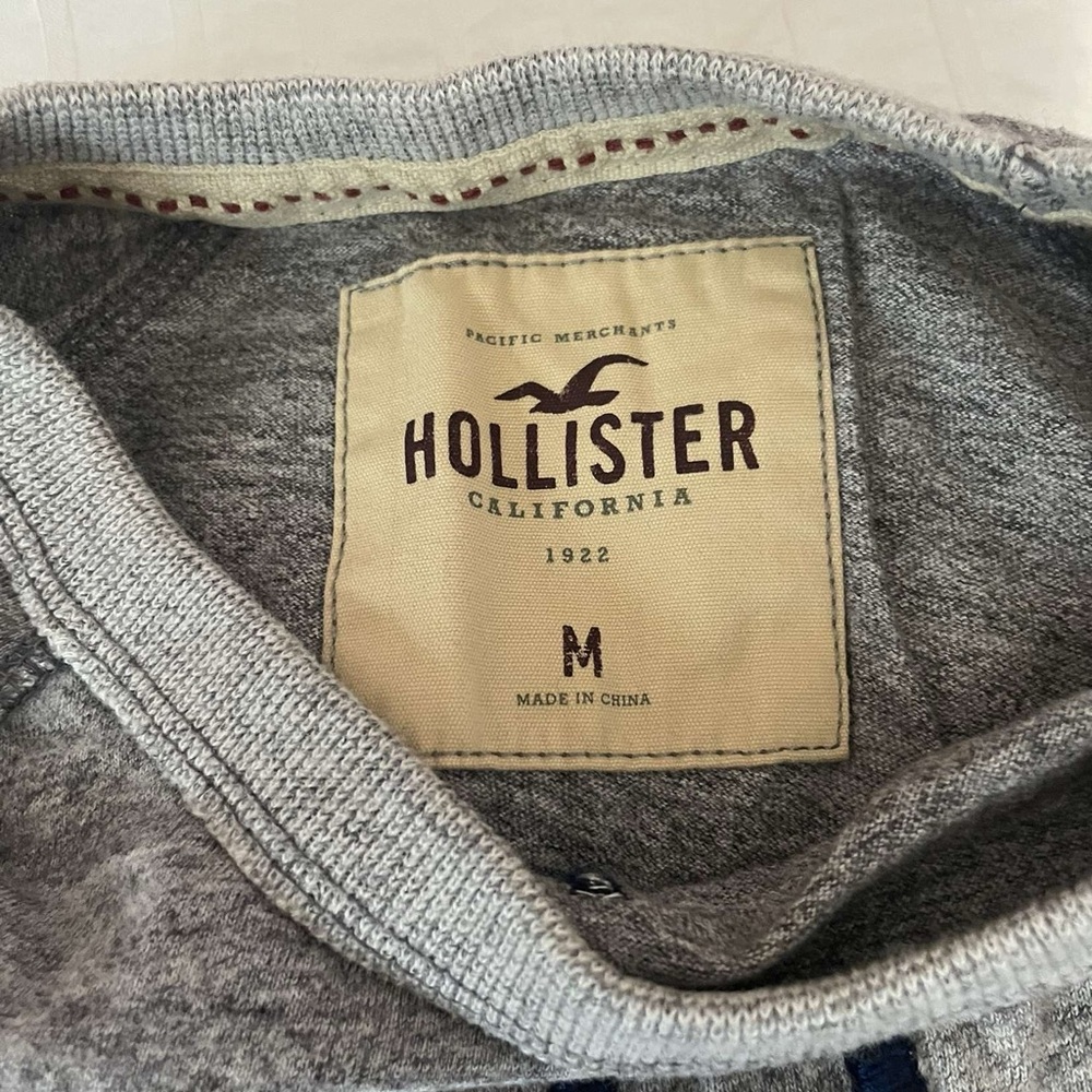 Vintage Hollister Gray Crewneck Sweater